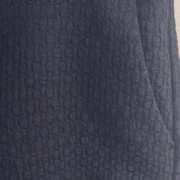 Banana Republic Womens Shorts Preppy Navy Blue Textured 4.5"  Inseam Sz 8 - Picture 4 of 4